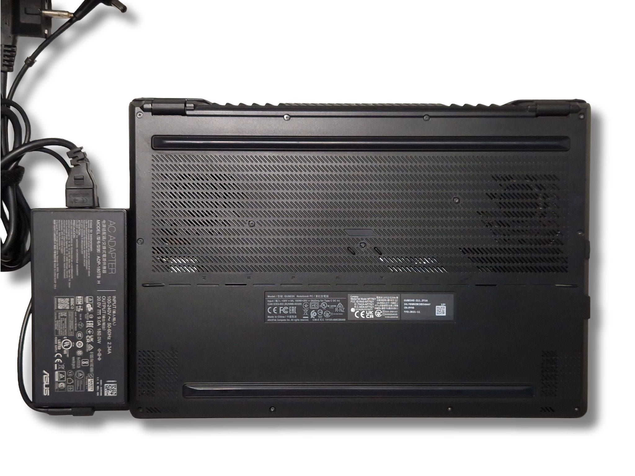 Ігровий ноутбук б/у Asus ROG Zephyrus M16 GU603HE 16" 144Гц sRGB 100% Core i7-11800H 16/512 RTX 3050 Ti - фото 5