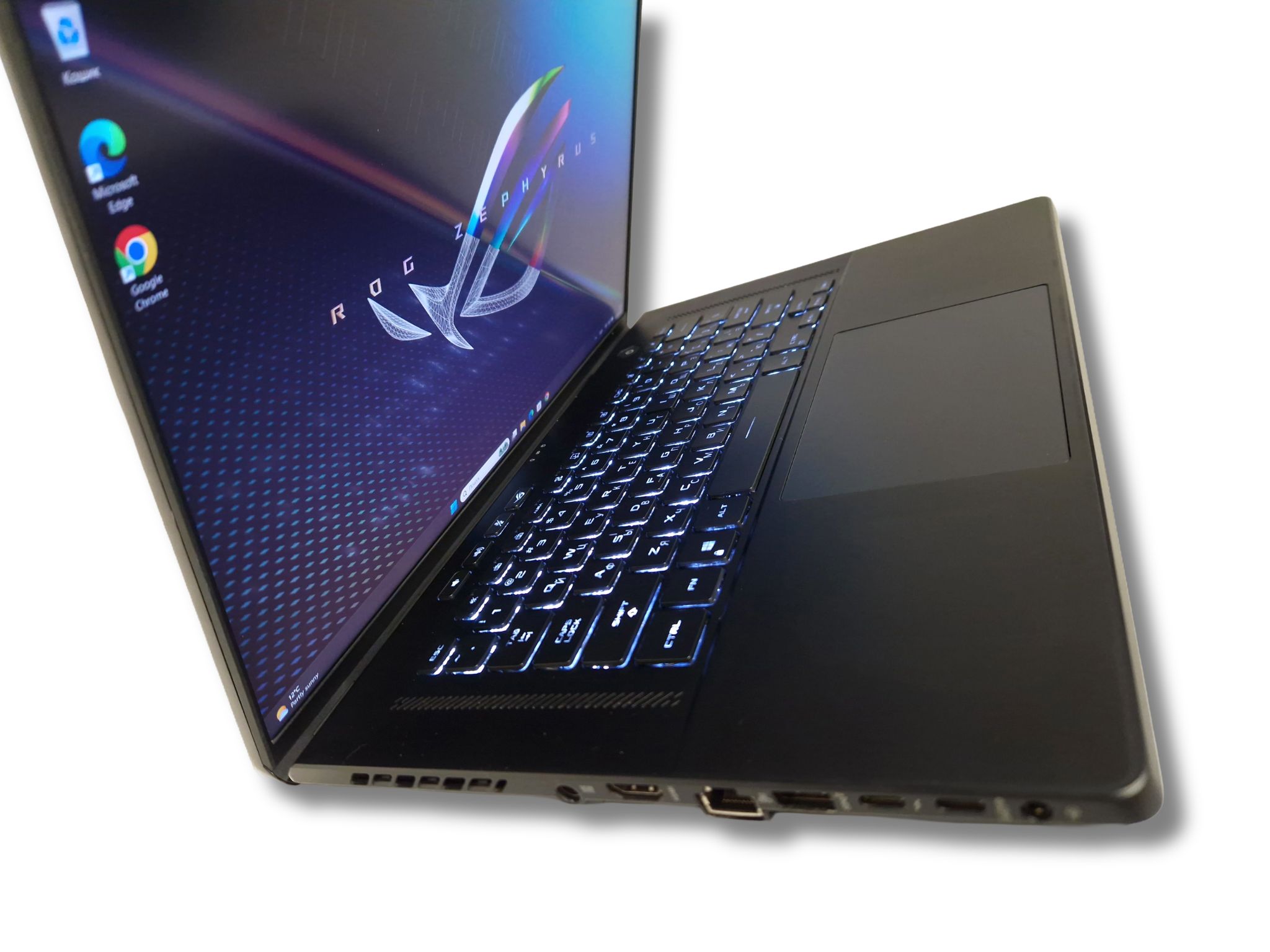 Ігровий ноутбук б/у Asus ROG Zephyrus M16 GU603HE 16" 144Гц sRGB 100% Core i7-11800H 16/512 RTX 3050 Ti - фото 3