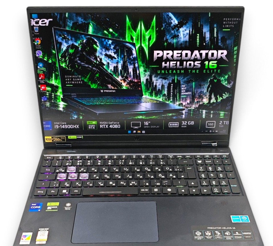 Ігровий ноутбук б/у Acer Predator Helios 16 PH16-72 QHD+ 250Hz Core i9-14900HX 32/2TB RTX 4080 12GB