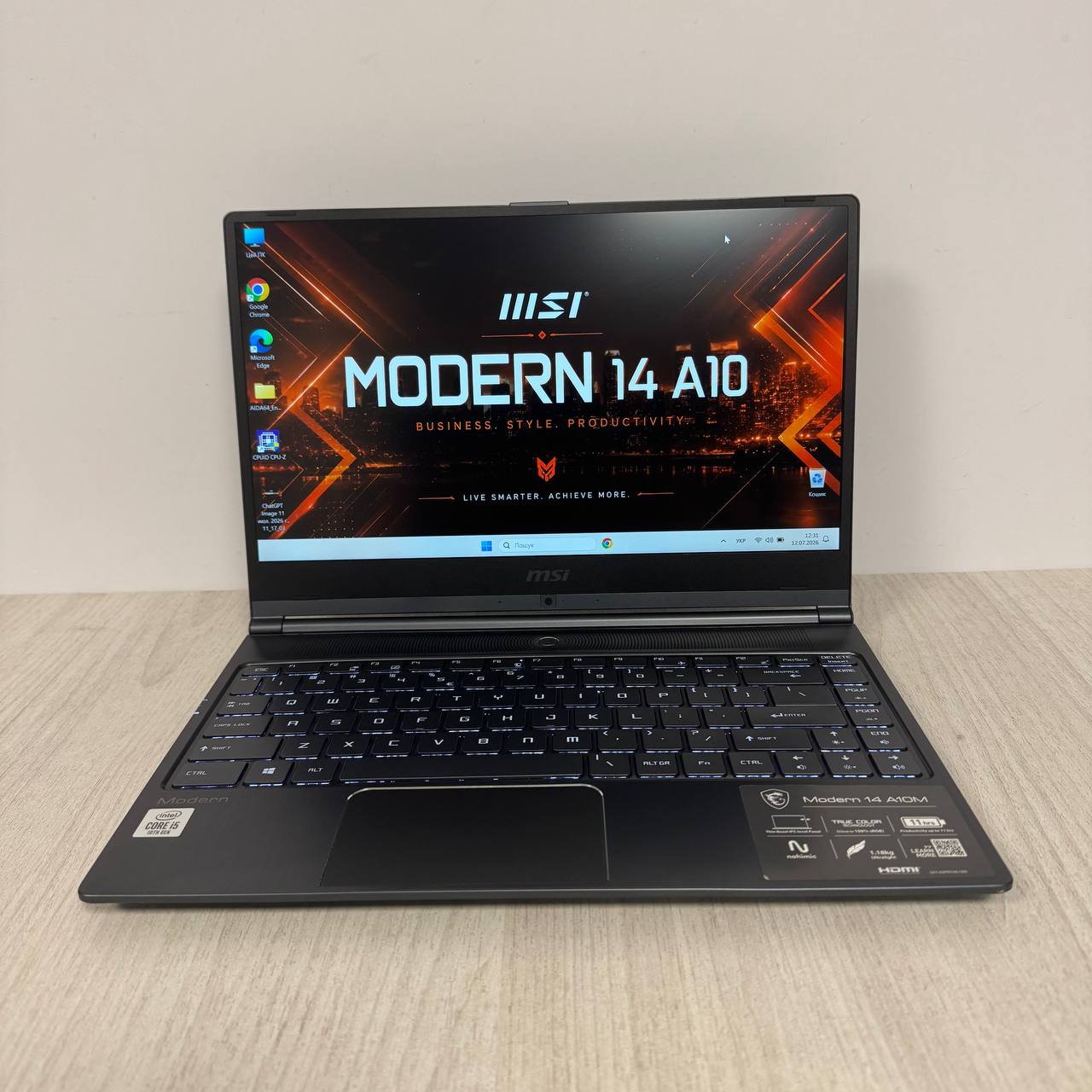 MSI Modern 14 A10M 14インチノートPC（中古） MSI Modern 14 A10M б/у