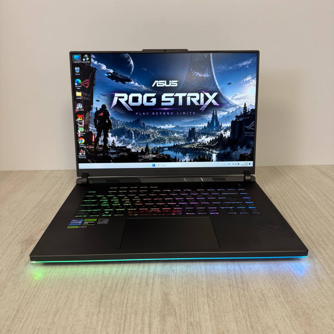 Ігровий ноутбук б/у Asus ROG Strix G16 G614JV 16.0" FHD+ 165Hz Core i7-13650HX 16/512 RTX 4060 8GB