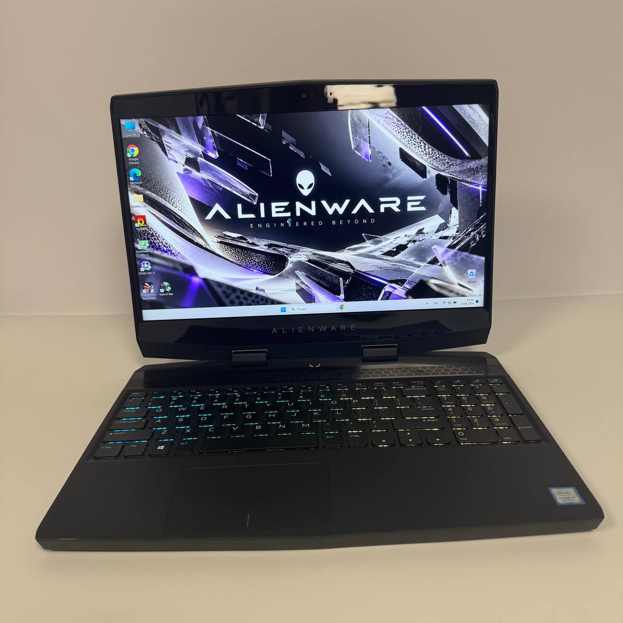 Ігровий ноутбук б/у Dell Alienware m15 15.6" FHD 240Hz i7 9750H 16/512 RTX 2070 8GB