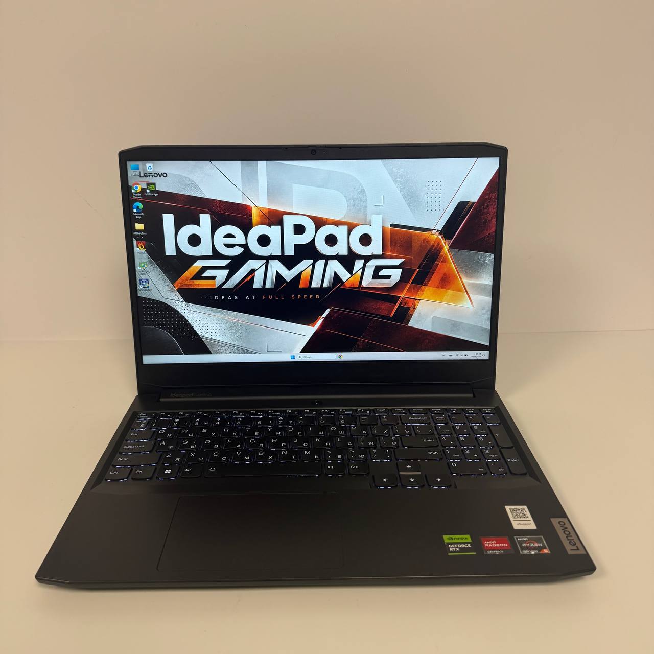 Ігровий ноутбук б/у Lenovo IdeaPad Gaming 3 15ACH6 60Hz/8/512/White 15.6" FHD Ryzen 5 5500H 8/512 RTX 2050 4GB
