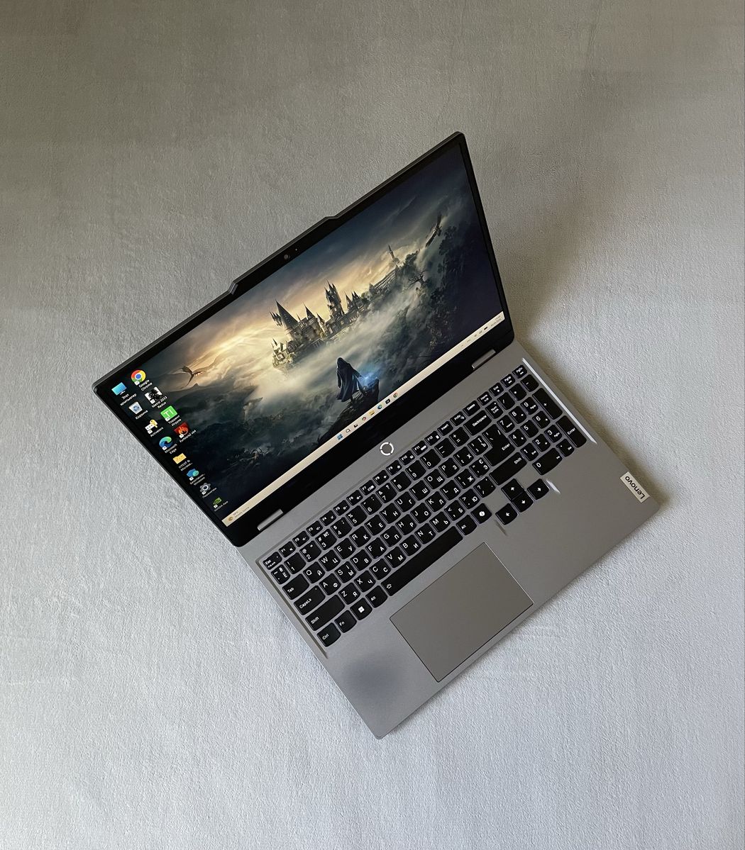 Ігровий ноутбук б/у Lenovo LOQ 15IAX9 15.6" FHD 144Hz Core i5-12450H 16/2TB RTX 4050 6GB